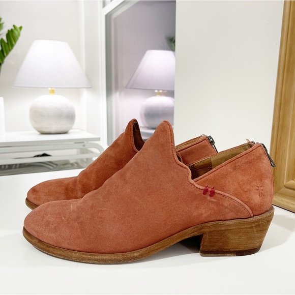 FRYE womens red suede leather booties 8.5 boho weekend travel work career